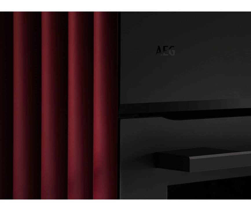AEG TKK8N821T inbouw oven met magnetron - mat zwart