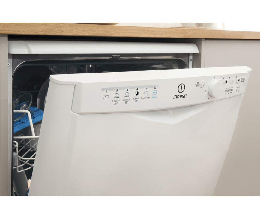 Indesit DFG15B1AEU vaatwasser