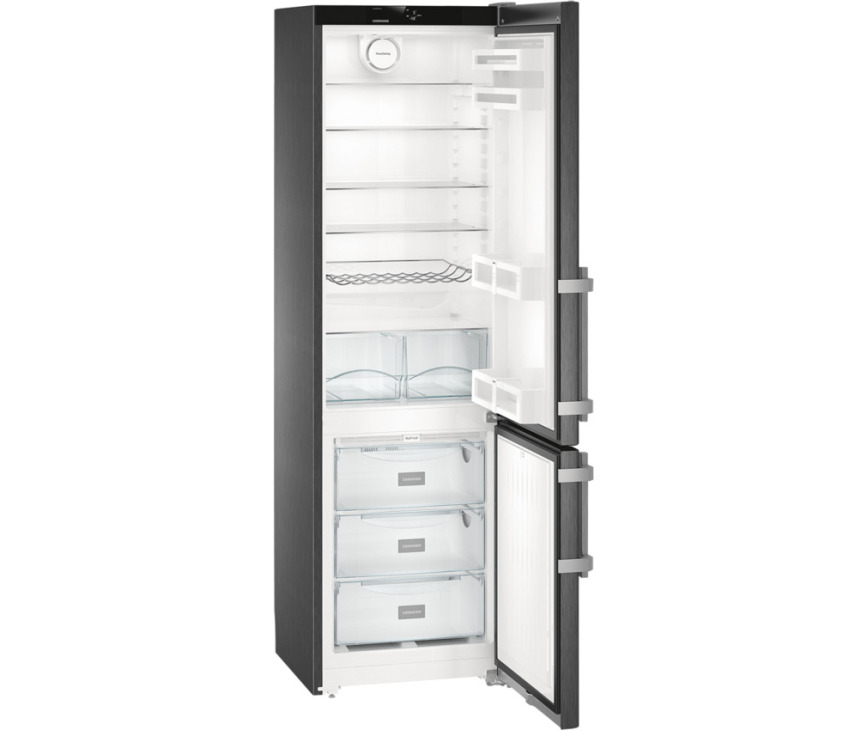 Het interieur van de Liebherr CNbs4015 koelkast BlackSteel