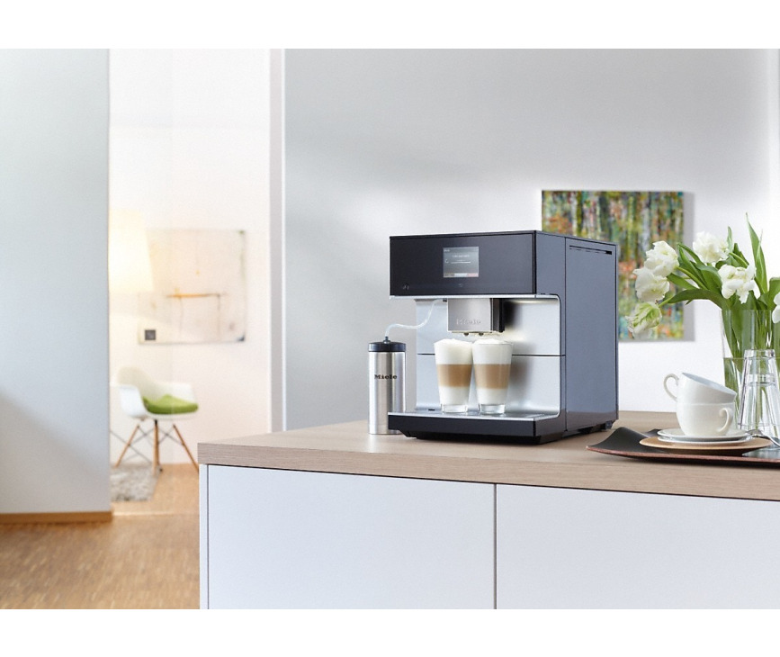 Miele CM 7300 Obsidiaanzwart koffiemachine zwart