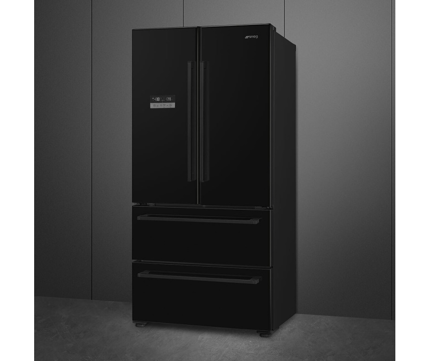 Smeg FQ55FNDE side-by-side koelkast - zwart
