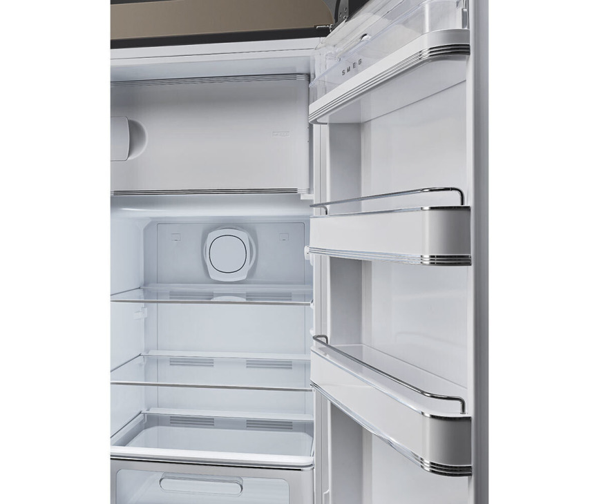 De deurbakken van de Smeg FAB28RDTP5 koelkast zijn zeer luxe afgewerkt