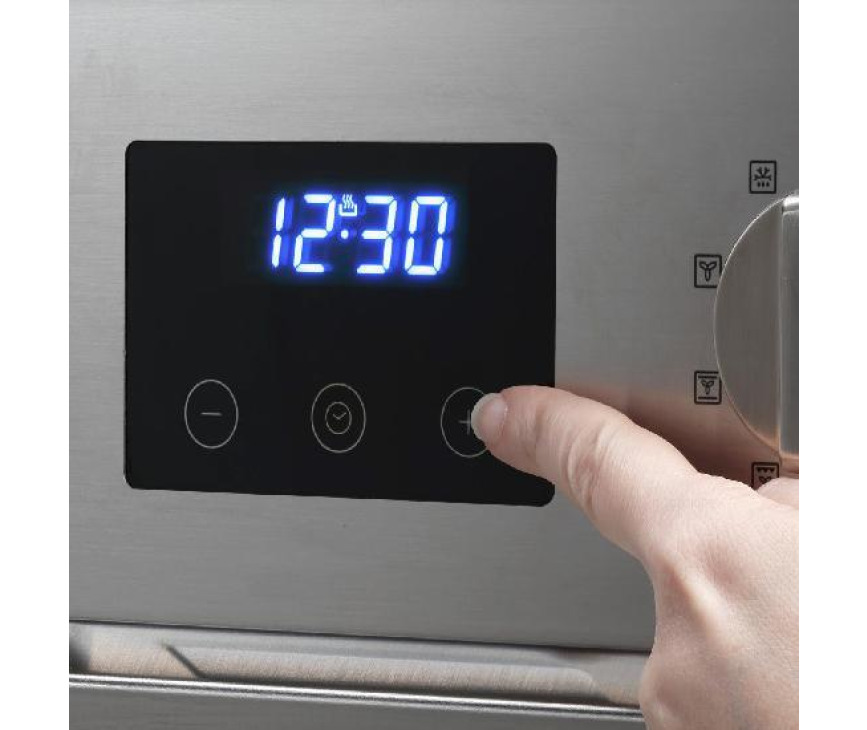 Handig is het touch control bedieningspaneel op de Steel E9F-6 Enfasi