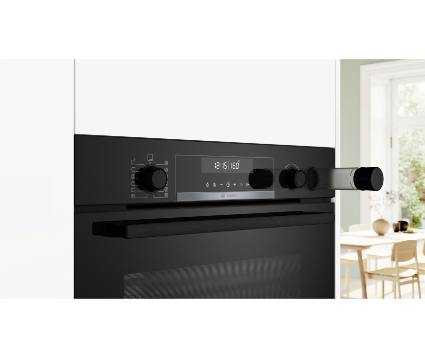 Bosch HRG578CB7 inbouw oven met stoom functie en kernthermometer