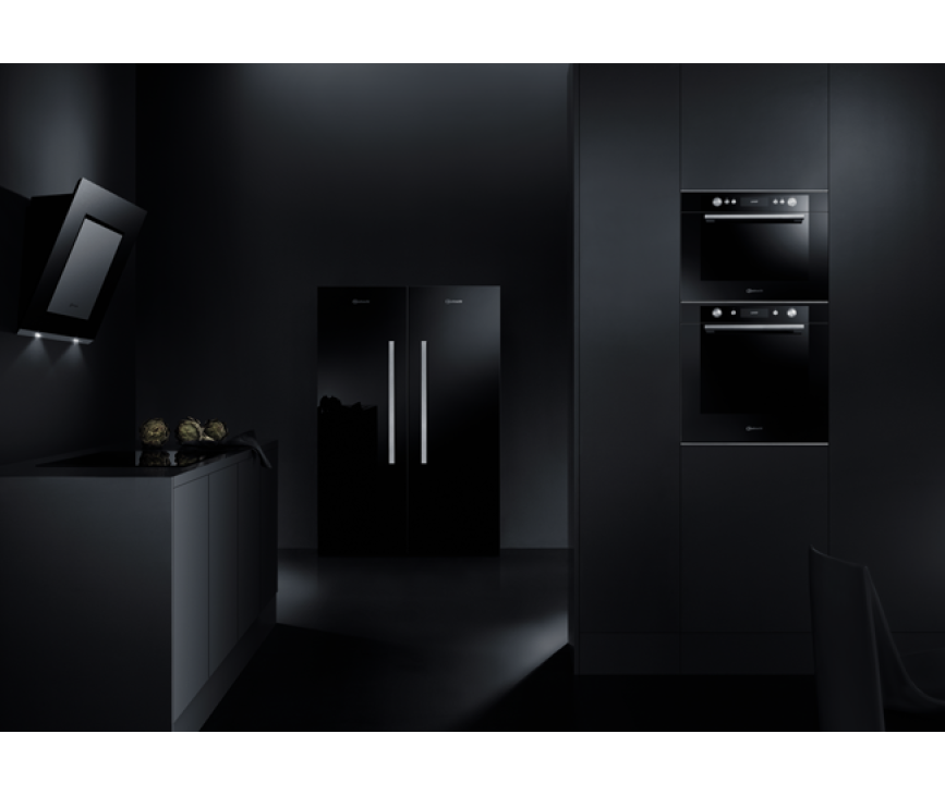 De BAUKNECHT afzuigkap DWGR6780 behoort tot het BlackLine assortiment