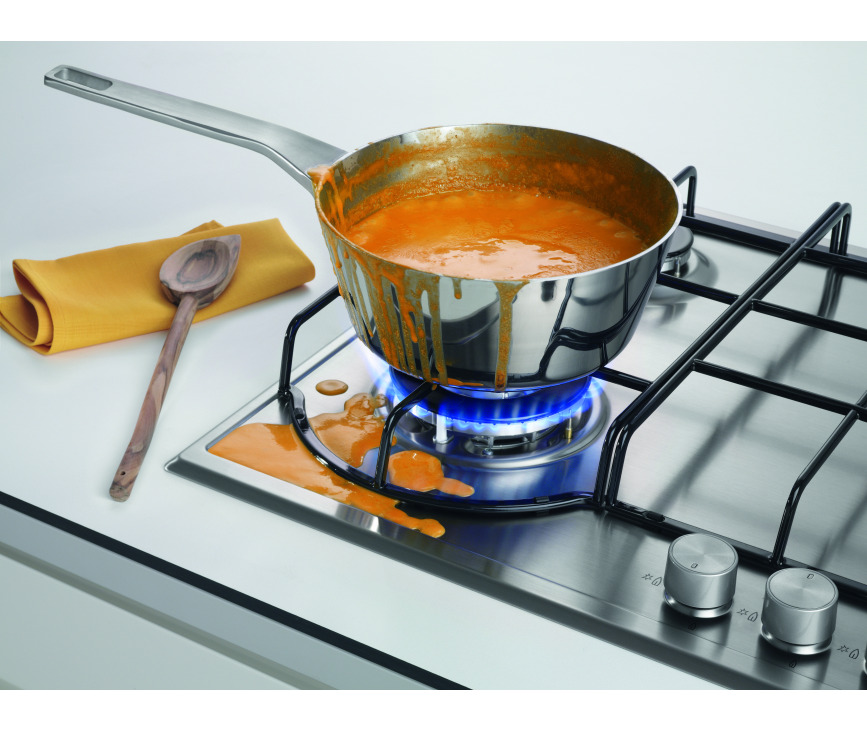 De Electrolux EGH6343BOX beschikt over een wokbrander linksvoor