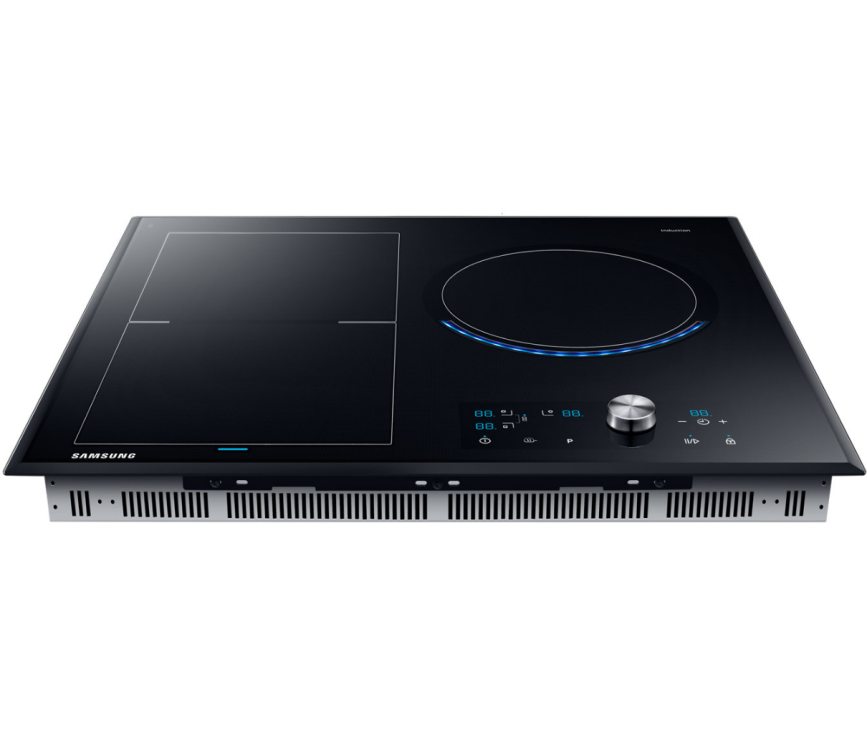 De touch control bediening op de Samsung NZ63J9770EK is eenvoudig instelbaar en overzichtelijk