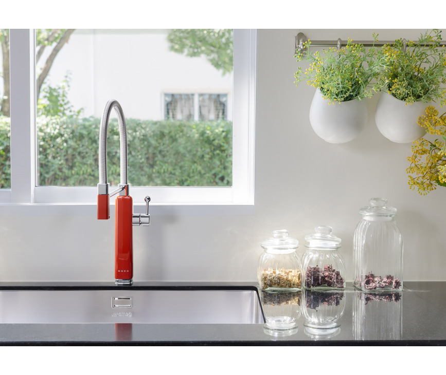 Smeg MDF50RD keukenkraan rood - retro jaren 50 stijl