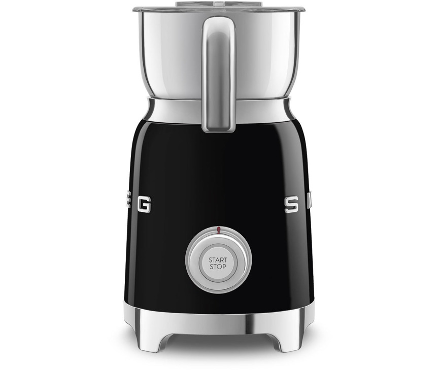 Met de Smeg MFF01BLEU melkopschuimer kunt u verschillende soorten schuim krijgen