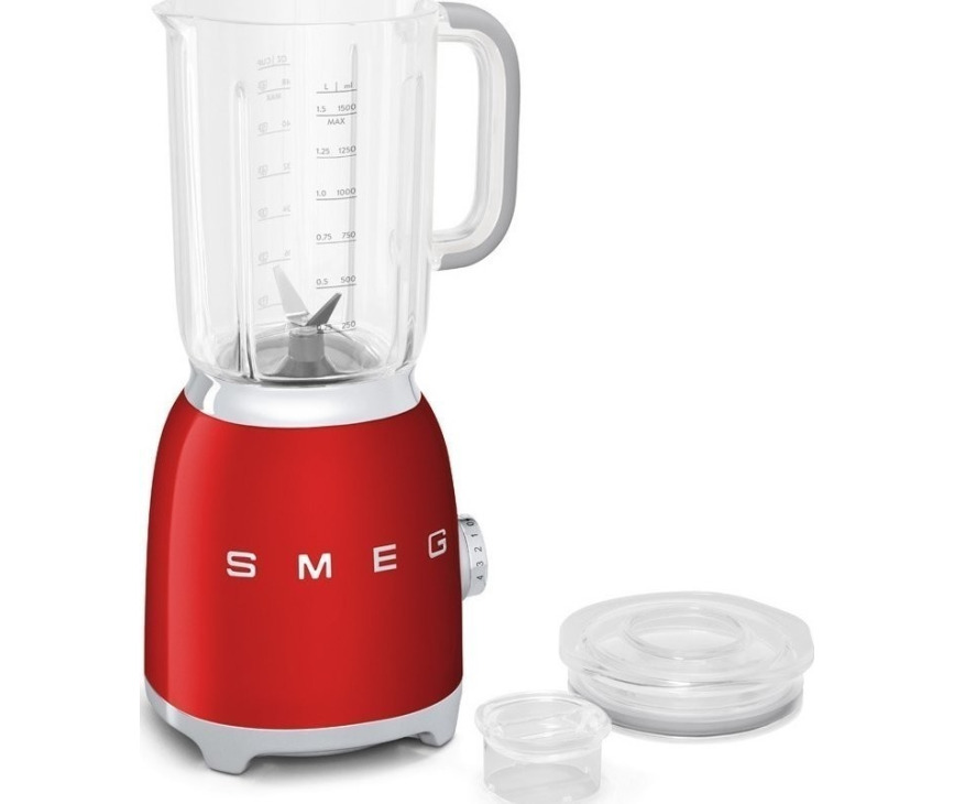 De Smeg BLF01RDEU blender rood heeft een inhoud van 1,5 liter