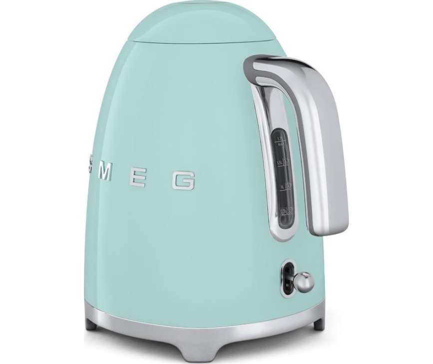 De Smeg KLF01PGEU waterkoker groen heeft een inhoud van 1,7 liter