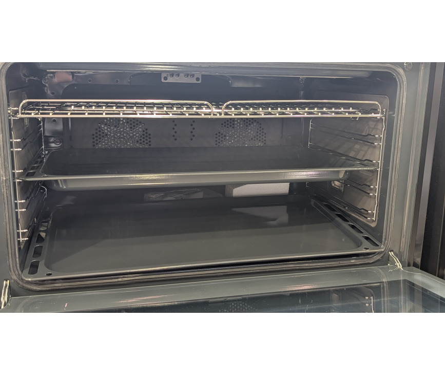 Smeg TR90IBL2 inductie fornuis - zwart