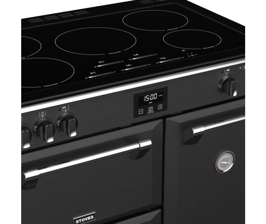 De Stoves Richmond DX S900Ei CB Ant antraciet inductie fornuis heeft een inductieplaat 