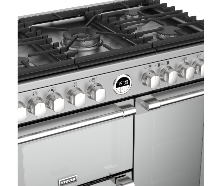 De wokbrander van wel 4,0 kW bevindt zich in het midden van het Stoves Sterling S900 DF rvs fornuis