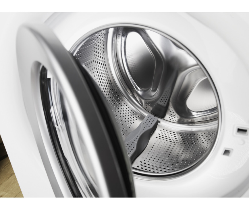 De Asko W6884 ECO wasmachine heeft een unieke trommel afsluiting zonder manchet: minder kans op lekkage en veel eenvoudiger wasgoed uit de trommel halen