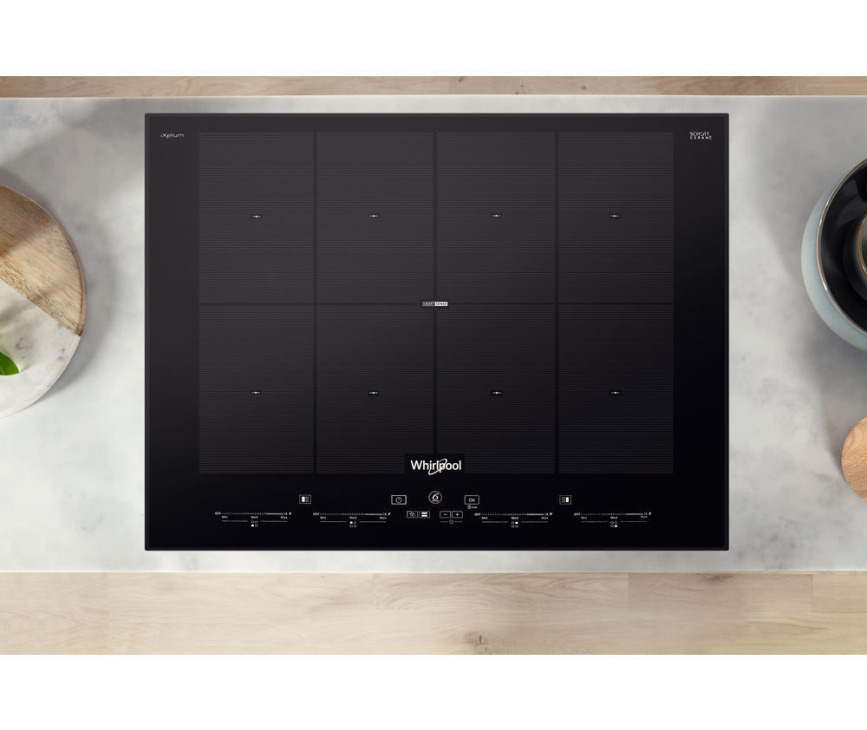 De Whirlpool SMO 658C/BT/IXL beschikt over 8 zones welke met behulp van FlexiCook naar wens zijn samen te voegen