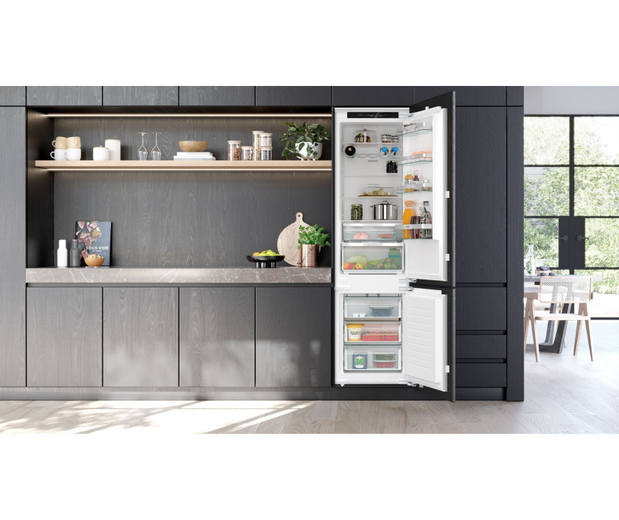 Siemens KI96NVFD0 inbouw koelkast - deur-op-deur - nis 194 cm.