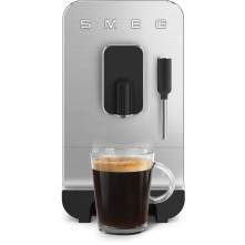 Smeg BCC02BLMEU volautomatische koffiemachine - mat zwart - retro jaren 50