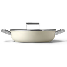 Vooraanzicht van de Smeg DPF2812CRM smoorpan in de kleur creme