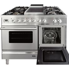De rechter deur van de Boretti VFP104MIX biedt toegang tot de magnetron met grill. Unieke bij BORETTI.