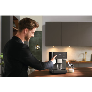 MIELE koffiemachine CM6560 GRAFIETGRIJS PEARLFINIS