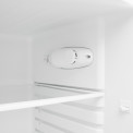 De bediening van de Inventum koelkast KV1430 bevindt zich aan de binnenzijde rechts
