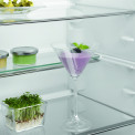 Het interieur van de Electrolux EN3618MFX is voorzien van leggers van veiligheidsglas welke in hoogte verstelbaar zijn.