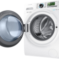 De Samsung WW12H8400EW heeft een extra grote deur