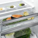 De Aeg S83430CTX2 koelkast rvs is voorzien van vershoudlades om uw groenten vers te houden