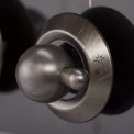 De bronzen knoppen op het Boretti VPNO96AN antraciet fornuis zorgen voor een landelijke uitstraling