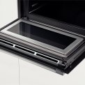 de ovendeur van de Bosch CMG636NS2 oven met magnetron
