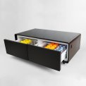 CASO Sound & Cool Hout salon tafel met koellades, speakers en draadloos opladen telefoon