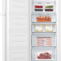 Hisense FV298N4AWC vrieskast met energieklasse C label