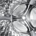 Hisense WF7S1247BB zwarte wasmachine met AI en AutoDose