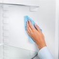 De Liebherr CNP4313 koelkast is voorzien van easy clean wanden