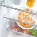 De Liebherr CTe 2931 koelkast wit heeft glazen legplateaus met veel draagkracht