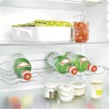 De Liebherr ICTS2231 inbouw koelkast is uitgerust met handig flessenrek