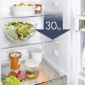De glasplateaus van de Liebherr IK1960 inbouw koelkast kunnen tot wel 30 kg. dragen