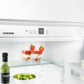 De Liebherr IK2720 is eenvoudig te bediening via het paneel bovenin de koelkast. Daar kan digitaal de temperatuur worden ingesteld.