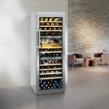 De Liebherr WTes5972 wijnkoelkast biedt ruimte aan 211 flessen