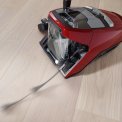 De Miele Blizzard CX1 Red EcoLine stofzuiger heeft een actieradius van 11 meter ! Ideaal voor grote ruimtes