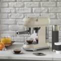 Smeg ECF01CREU koffiemachine creme