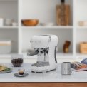 Smeg ECF02WHEU koffiemachine / espressomachine - wit