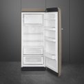 het interieur van de Smeg FAB28RDTP5 koelkast