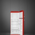 Foto van de binnenzijde van de nieuwe Smeg FAB30RRD5 koelkast