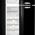 De Smeg FAB50RBL5 koelkast zwart beschikt over een rechtsdraaiende deur