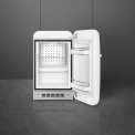 Het interieur van de Smeg FAB5RWH5 minibar wit