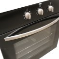 Zeer scherp geprijsde inbouw oven met een fraai design en goede kwaliteit