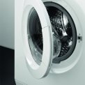De Aeg L73674NFL wasmachine beschikt over het ProTex systeem welke onder andere met de nieuwe trommelstructuur wordt ingevuld