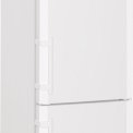 De buitenzijde van de Liebherr CNP4003 koelkast wit